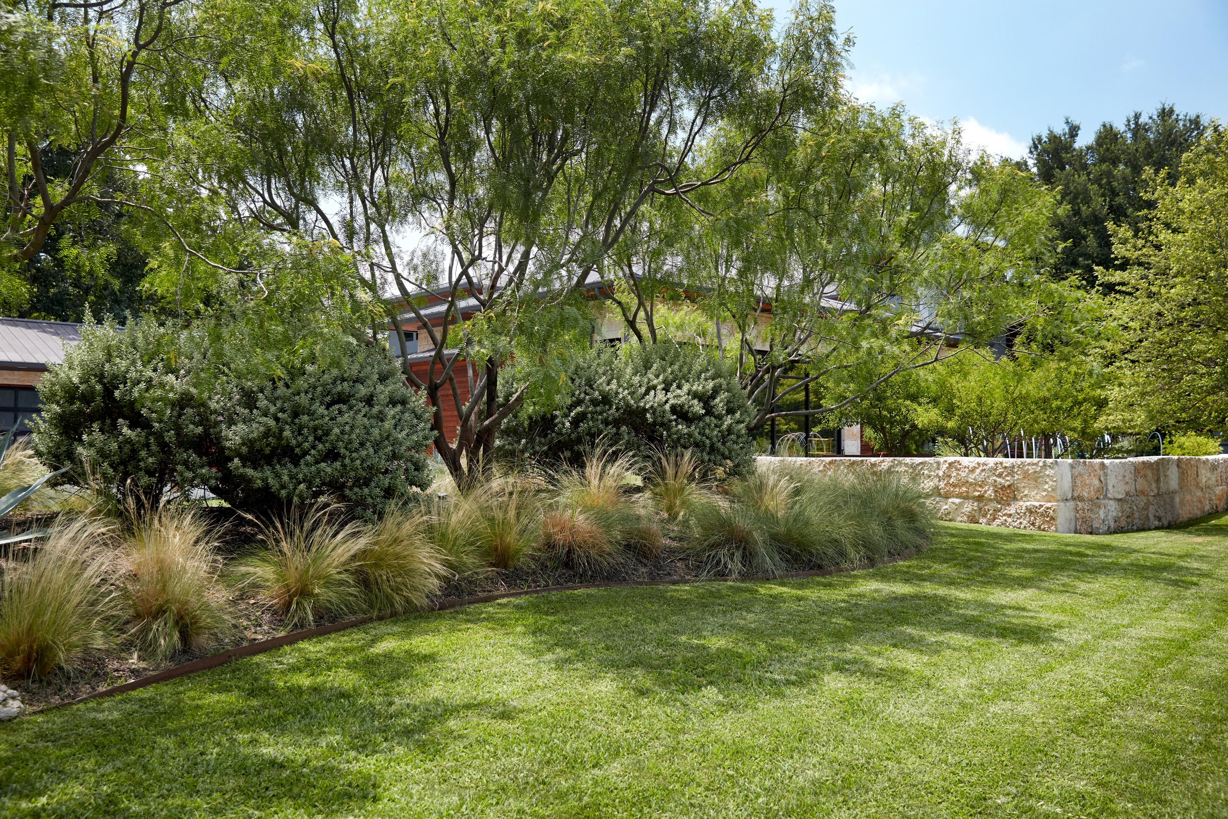 Steel Lawn Edging for Low-Maintenance Landscapes