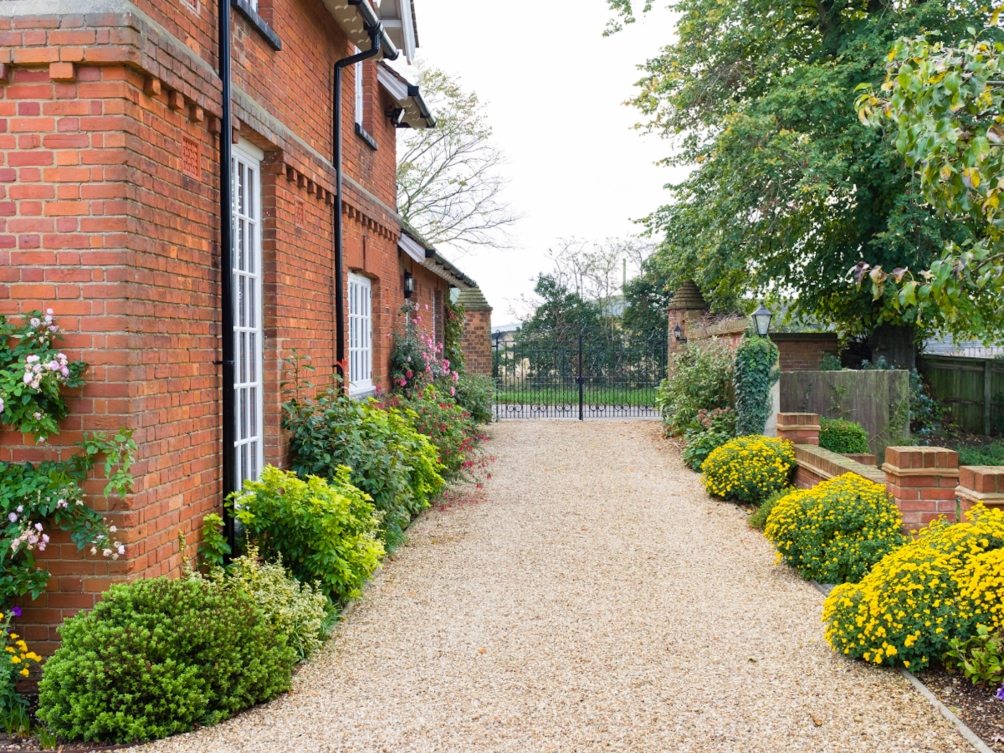 Metal edging