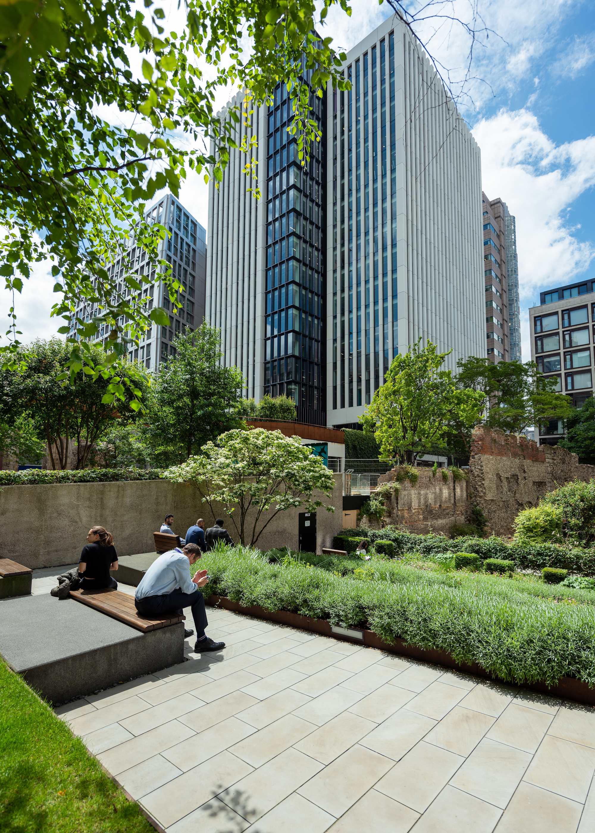 landscape edging london wall