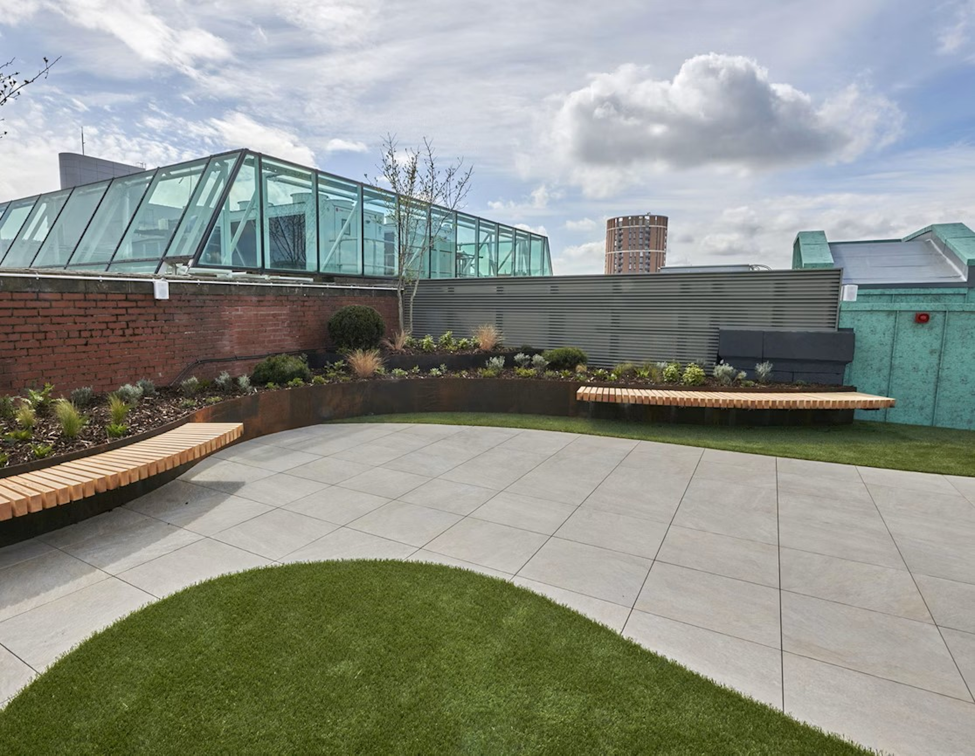 metal edging design