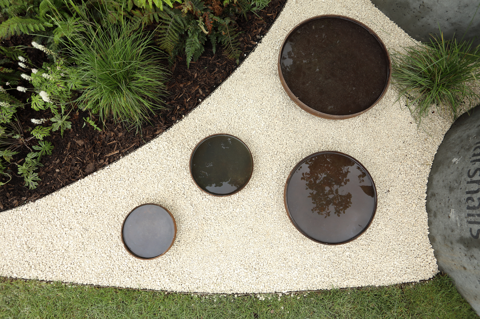 metal edging landscape design